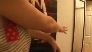外站流出写字楼女厕洗手盆下偷放摄像头偷拍美女嘘嘘有几个美眉下面毛很多看着就让人兴奋